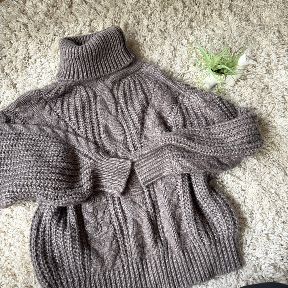 Fate Heather Gray chunky sweater weather Winter Cable Knit Turtleneck Sweater - Picture 3 of 4